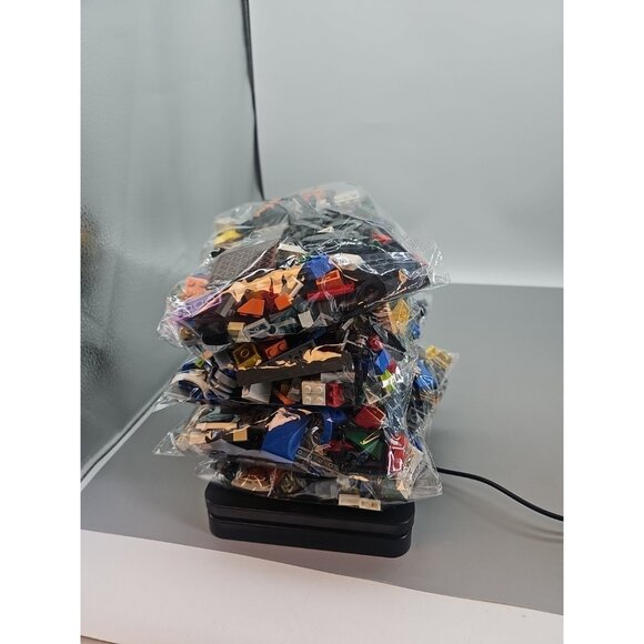 LEGO 4 Pounds Lot Assorted Colors Tiles Hundreds Of Pieces Clean - Picture 1 of 7